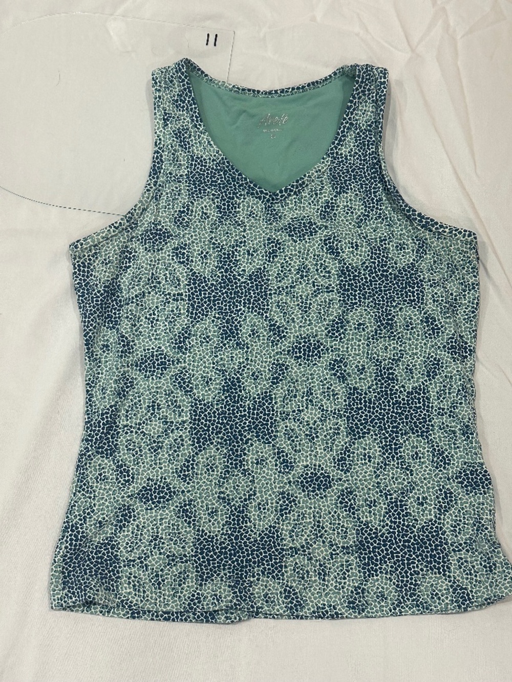 Arete Athletic Tank Top Built In Bra Size Small